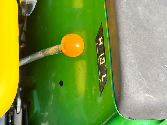 2021 John Deere 3032E Tractor Compact