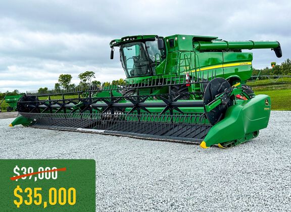 2016 John Deere 640FD Header Combine