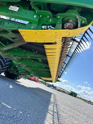 2020 John Deere 740FD Header Combine