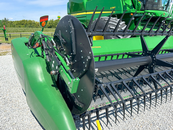 2020 John Deere 740FD Header Combine