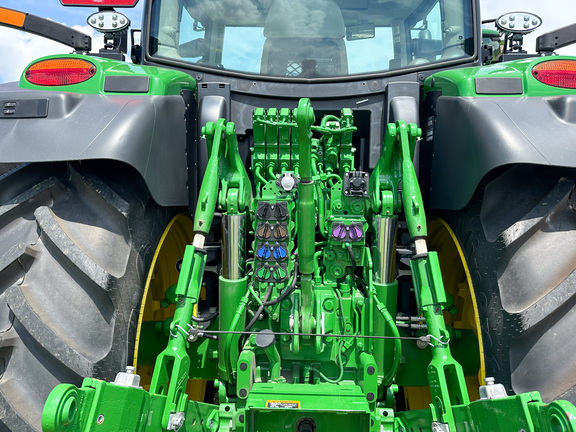 2024 John Deere 6R 175 Tractor