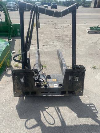 2022 John Deere NF44 Pallet Fork