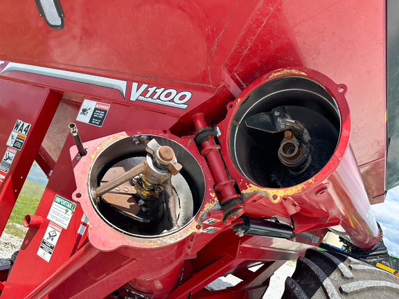 2017 Brent V1100 Grain Cart