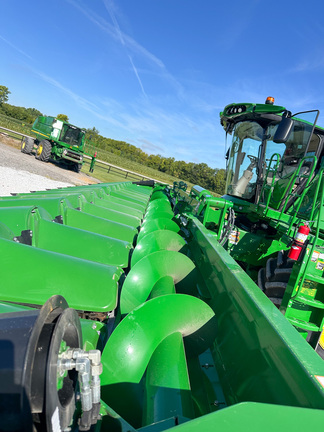 2024 John Deere C16F Header Corn Head