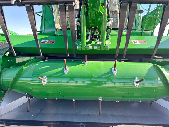 2024 John Deere HD45F Header Combine
