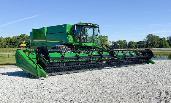 2024 John Deere HD45F Header Combine
