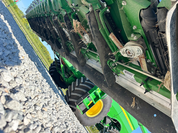 2023 John Deere C16F Header Corn Head