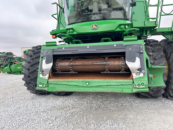 2022 John Deere S780 Combine