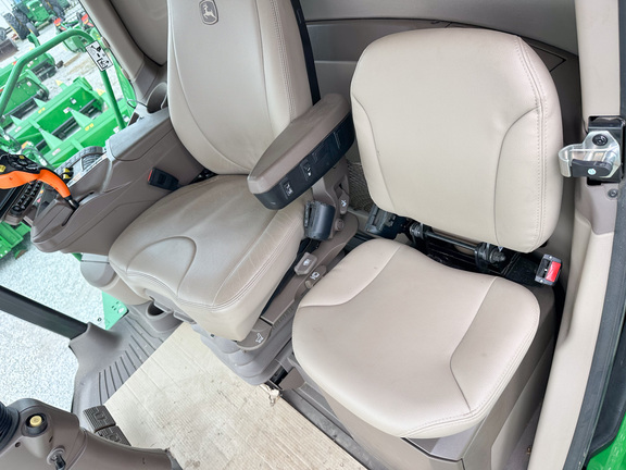 2022 John Deere S780 Combine