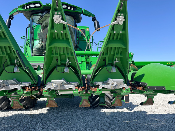 2025 John Deere CF 12 Header Corn Head