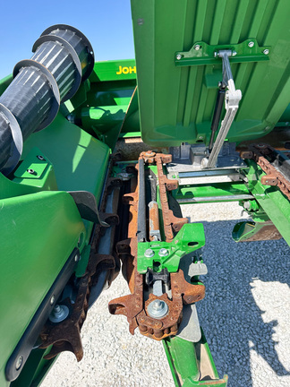 2025 John Deere CF 12 Header Corn Head