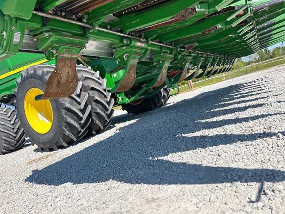 2025 John Deere CF 12 Header Corn Head