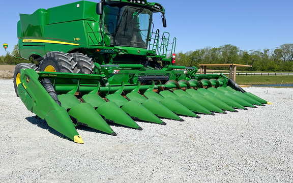 2025 John Deere CF 12 Header Corn Head