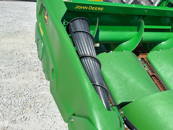 2025 John Deere CF 12 Header Corn Head