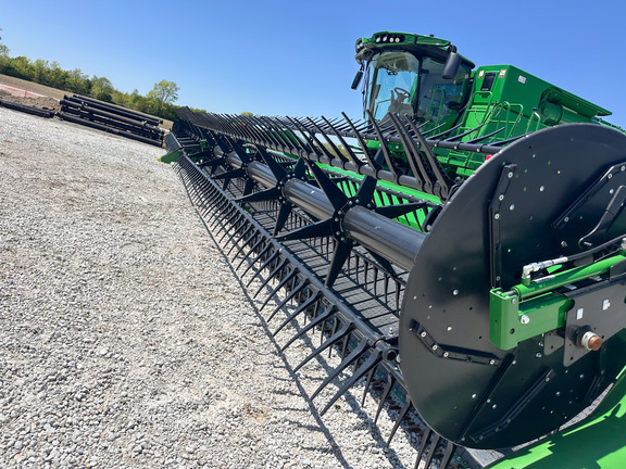 2025 John Deere RDF 45 Header Combine