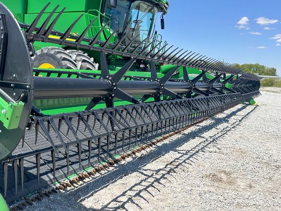 2025 John Deere RDF 45 Header Combine