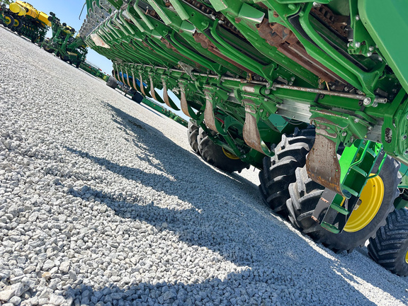 2025 John Deere CF 12 Header Corn Head