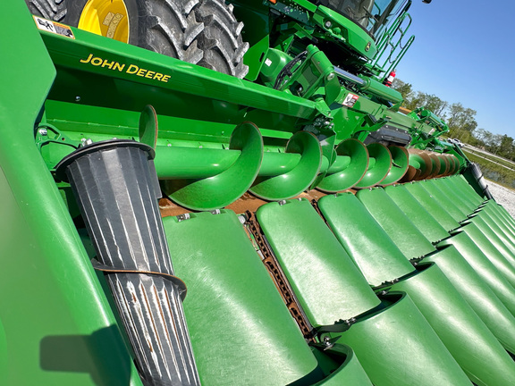 2025 John Deere CF 12 Header Corn Head