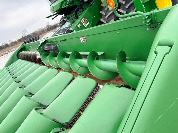 2013 John Deere 612C Header Corn Head