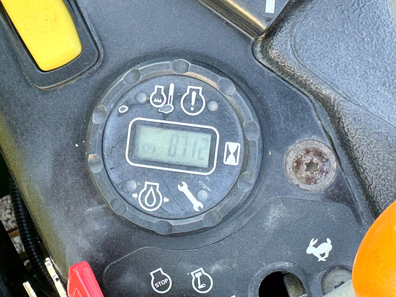 2021 John Deere Z950M Mower/Zero Turn