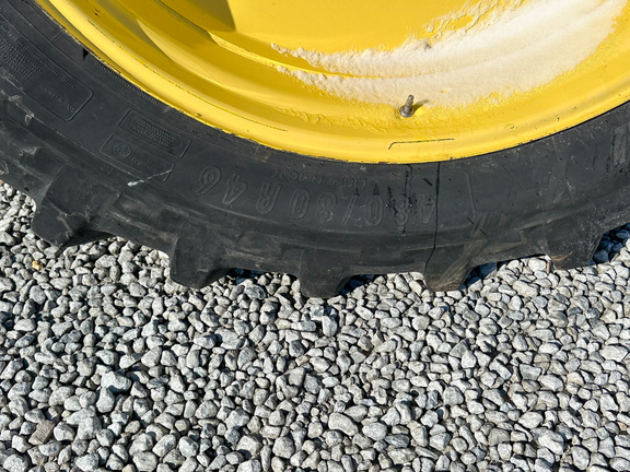 2012 John Deere 7230R Tractor