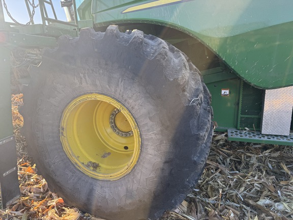 2019 John Deere S780 Combine