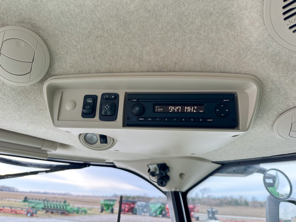 2019 John Deere S780 Combine