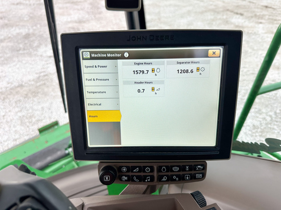 2019 John Deere S780 Combine