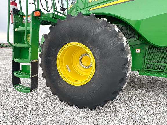 2019 John Deere S780 Combine