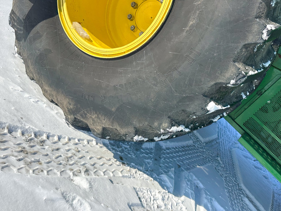 2014 John Deere S680 Combine