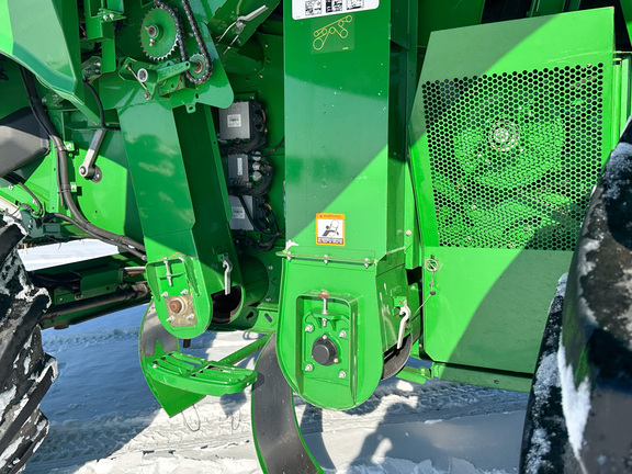 2014 John Deere S680 Combine