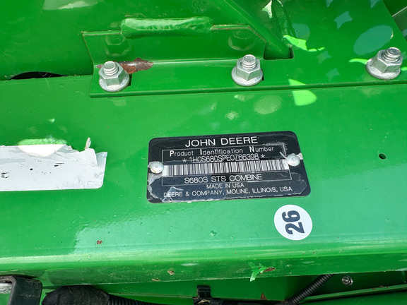 2014 John Deere S680 Combine