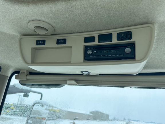 2015 John Deere 8320R Tractor