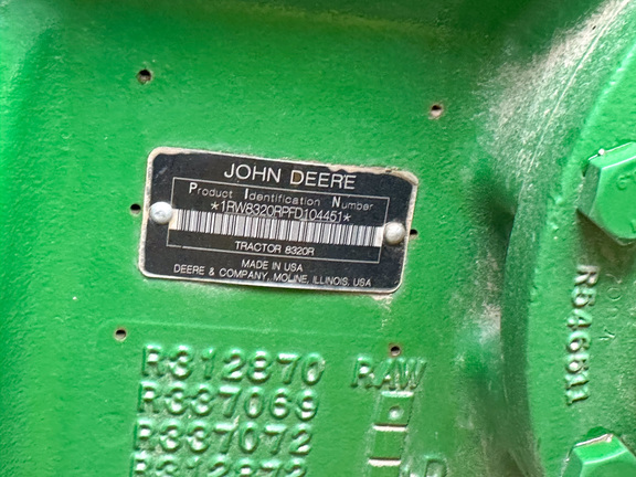 2015 John Deere 8320R Tractor