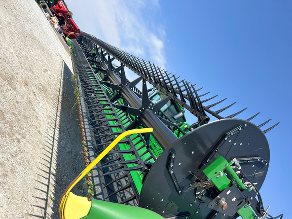 2024 John Deere RD45F Header Combine