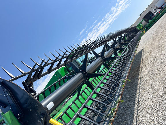 2024 John Deere RD45F Header Combine