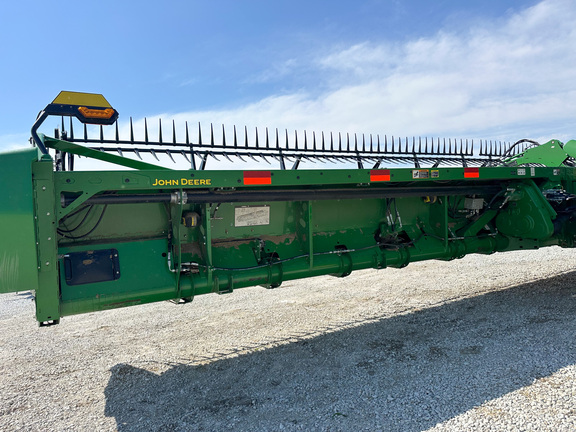 2024 John Deere RD45F Header Combine