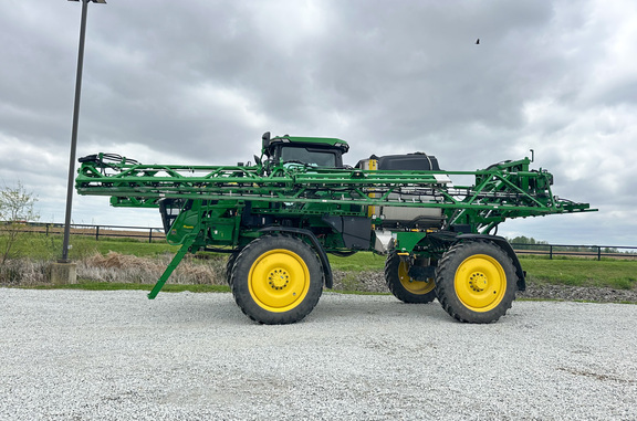 2025 John Deere 412R Sprayer/High Clearance