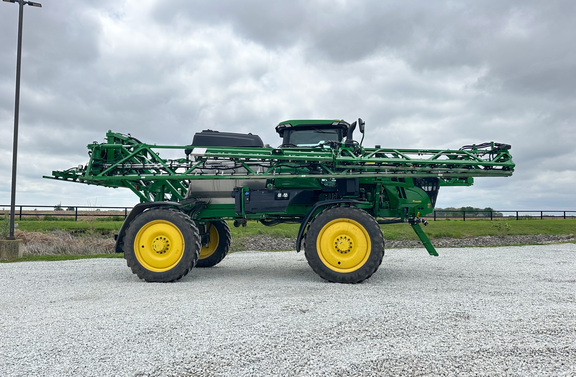 2025 John Deere 412R Sprayer/High Clearance