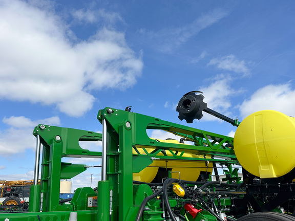 2025 John Deere 1775NT Planter