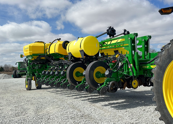2025 John Deere 1775NT Planter