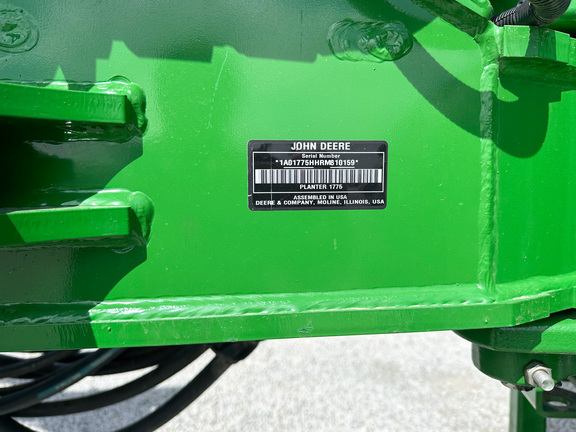2025 John Deere 1775NT Planter