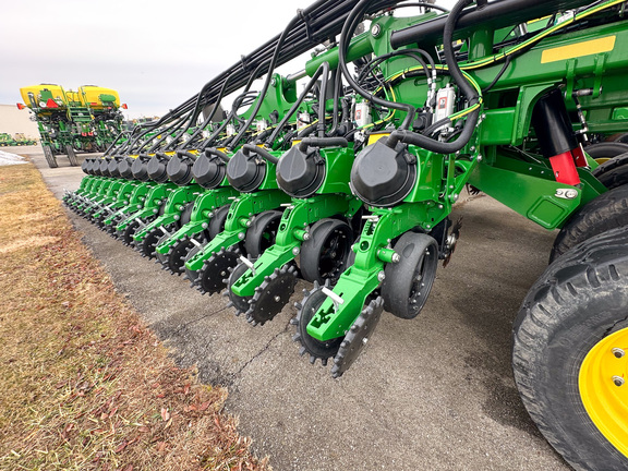 2025 John Deere DB60 Planter