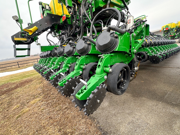 2025 John Deere DB60 Planter