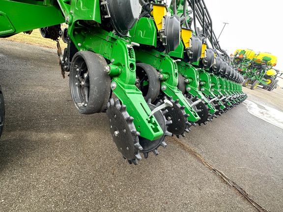 2025 John Deere DB60 Planter
