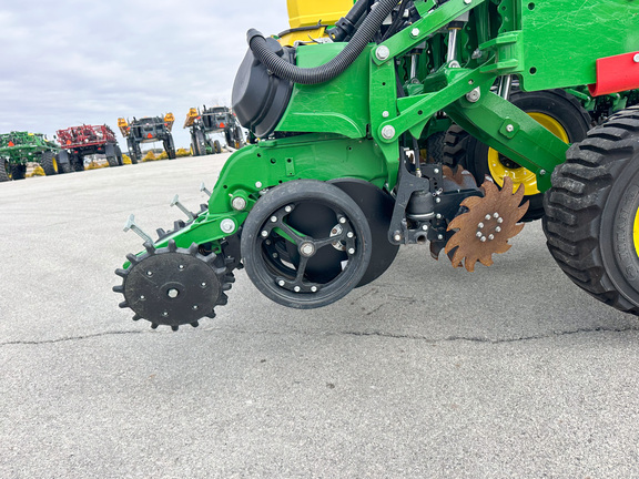 2025 John Deere DB60 Planter