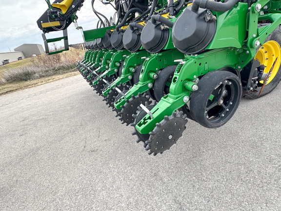 2025 John Deere DB60 Planter