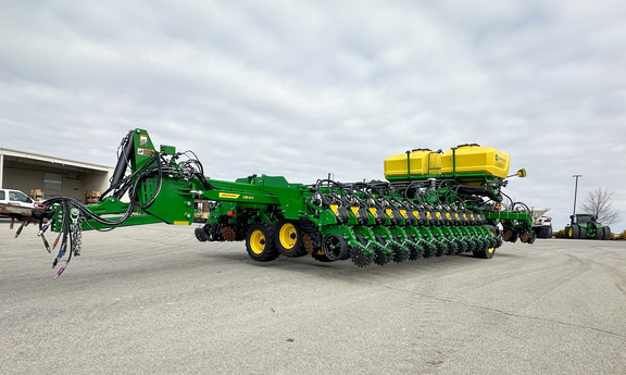 2025 John Deere DB60 Planter
