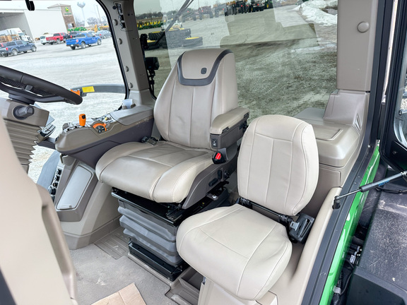 2025 John Deere 9RT 590 Tractor Rubber Track