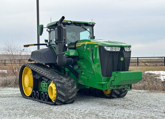 2025 John Deere 9RT 590 Tractor Rubber Track
